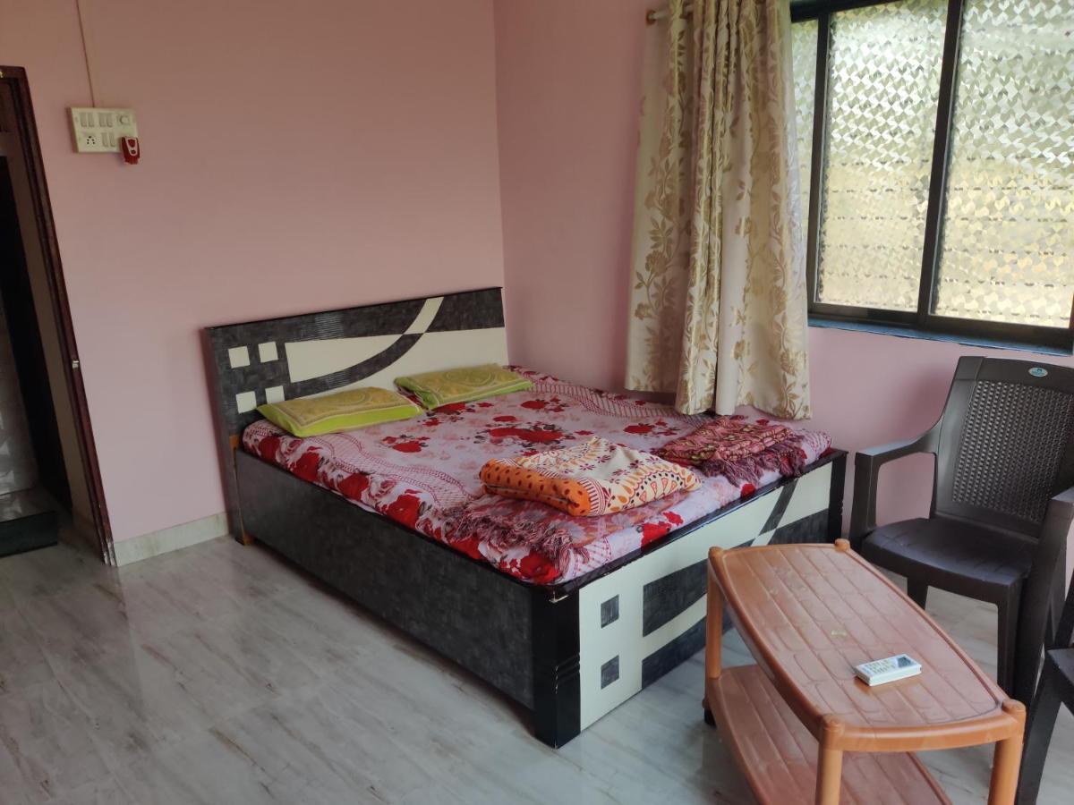 Gulmohar Cottages - Home Stay In Alībāg Exterior photo