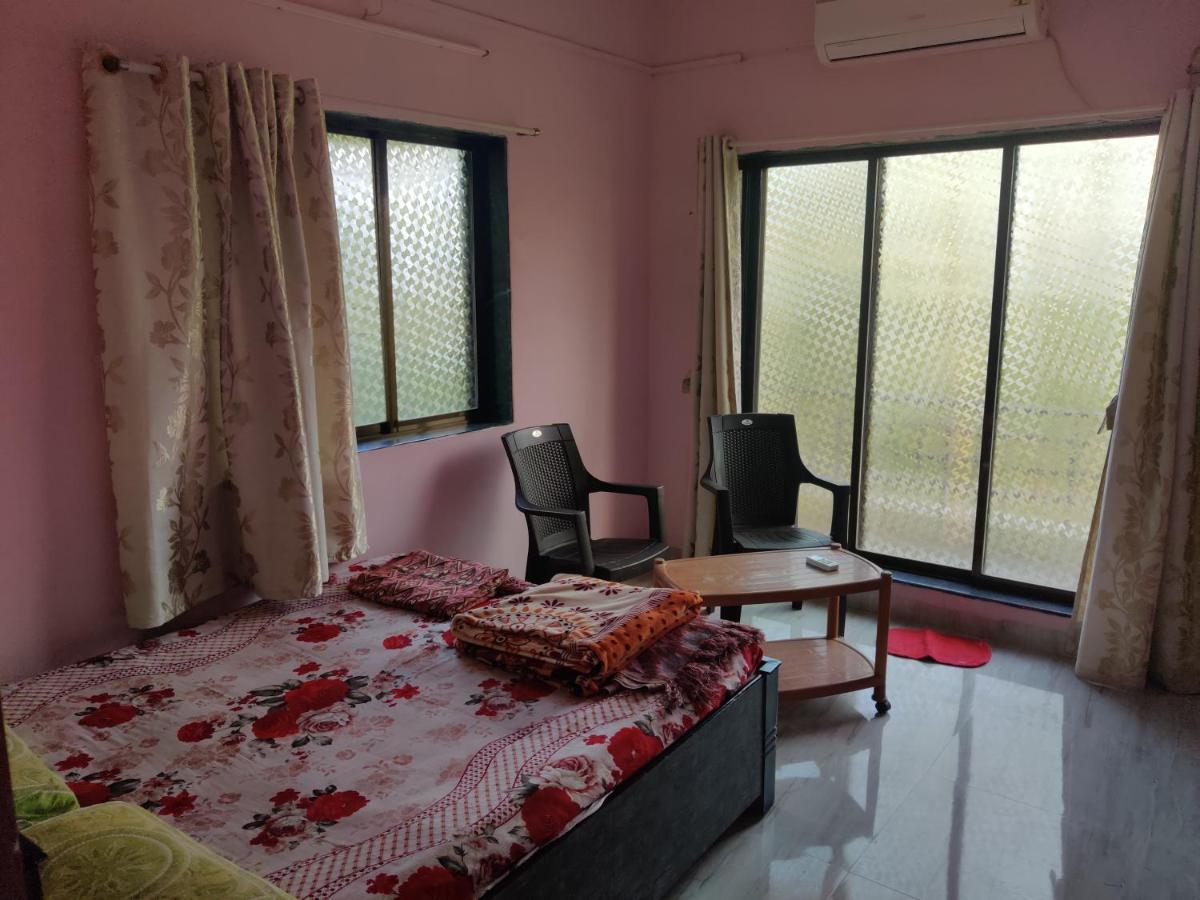 Gulmohar Cottages - Home Stay In Alībāg Exterior photo